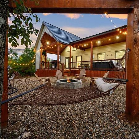 Under The Stars - Secluded, Hot Tub, Firepit, Games Villa Broken Bow Eksteriør billede