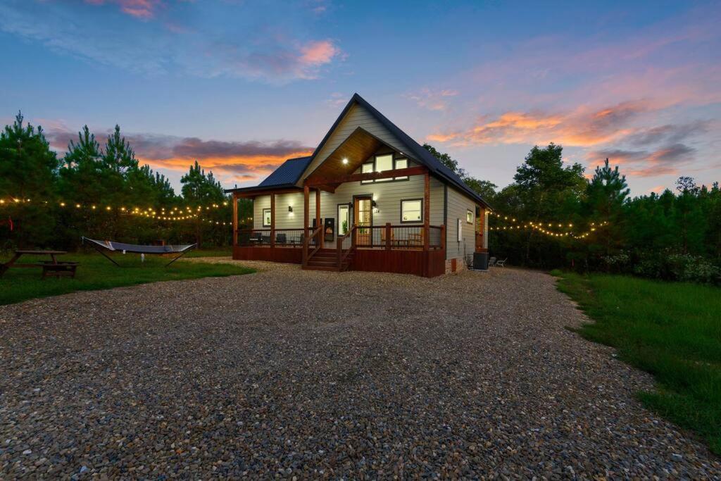 Under The Stars - Secluded, Hot Tub, Firepit, Games Villa Broken Bow Eksteriør billede