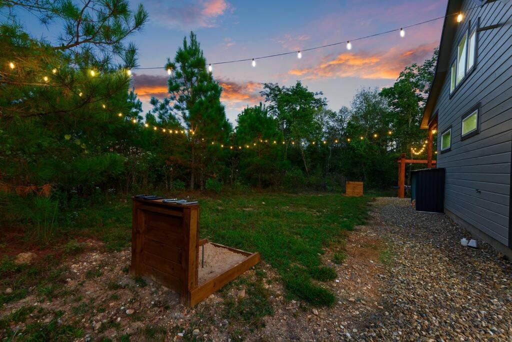 Under The Stars - Secluded, Hot Tub, Firepit, Games Villa Broken Bow Eksteriør billede