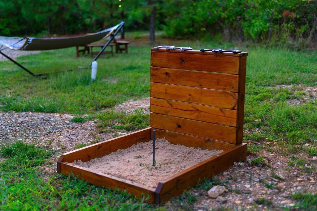 Under The Stars - Secluded, Hot Tub, Firepit, Games Villa Broken Bow Eksteriør billede