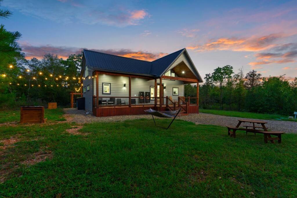 Under The Stars - Secluded, Hot Tub, Firepit, Games Villa Broken Bow Eksteriør billede